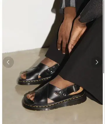 Dr. Martens / 닥터마틴 ZANE 샌들