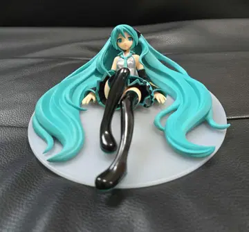 하츠네 미쿠 피규어 폭 약 18cm