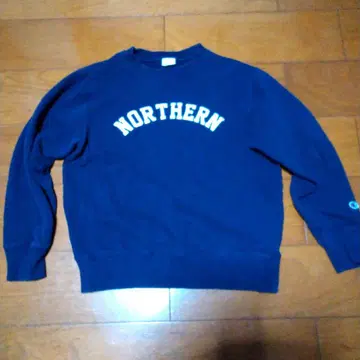 챔피온 네이비 맨투맨 M 사이즈 NORTHERN