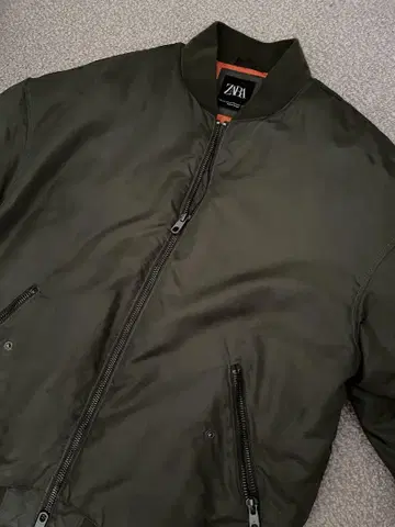 ZARA 올리브 MA-1 자켓 나일론 가격 인하 협상 가능