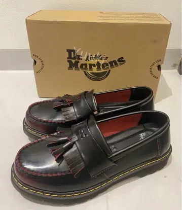 Dr. Martens 프린지 로퍼 블랙 레드 26cm