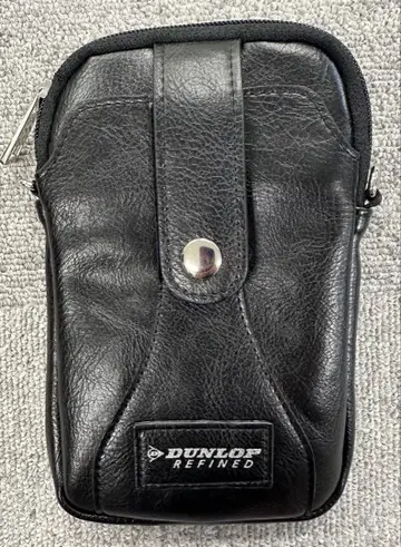 DUNLOP 블랙 가죽 숄더백
