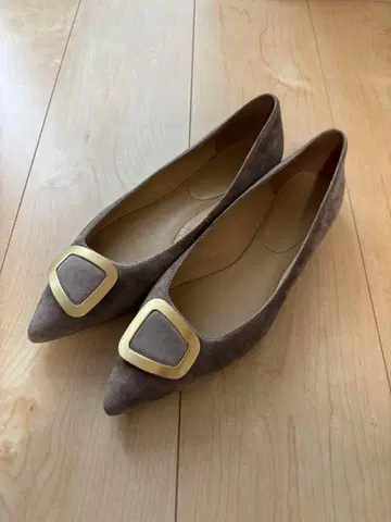 Odette e Odile 오블리크 버클 플랫