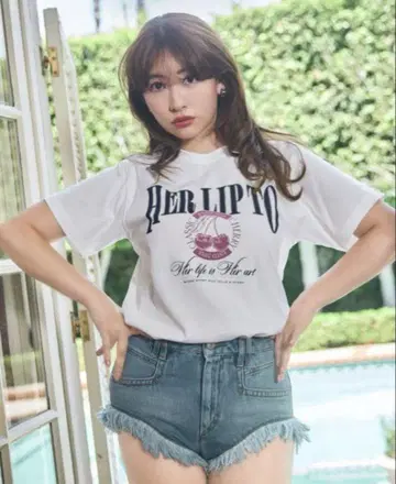 클래식 체리 티셔츠