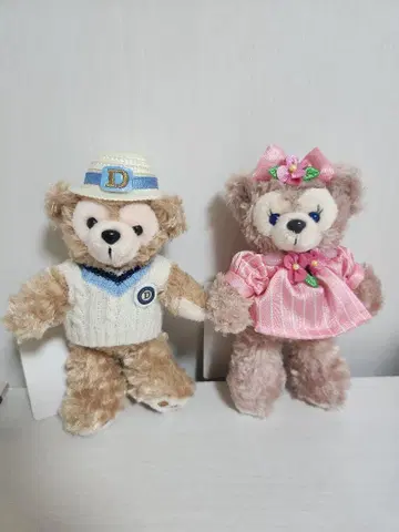 더피 셰리 메이 봉제 인형 배지 2012