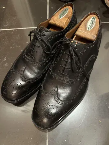 새상품급 가죽 신발 25cm 상당 사이즈 7 ANBUR