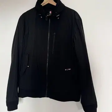 BEAMS 블랙 후드 부착 자켓