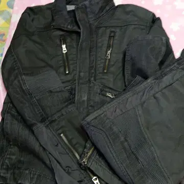다크 그레이 집업 자켓