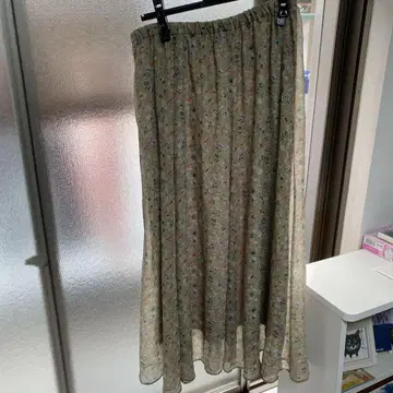 꽃무늬 리브 니트 롱 스커트 베이지