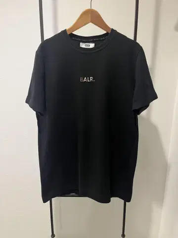 BALR. 블랙 티셔츠 사이즈 M Q 시리즈