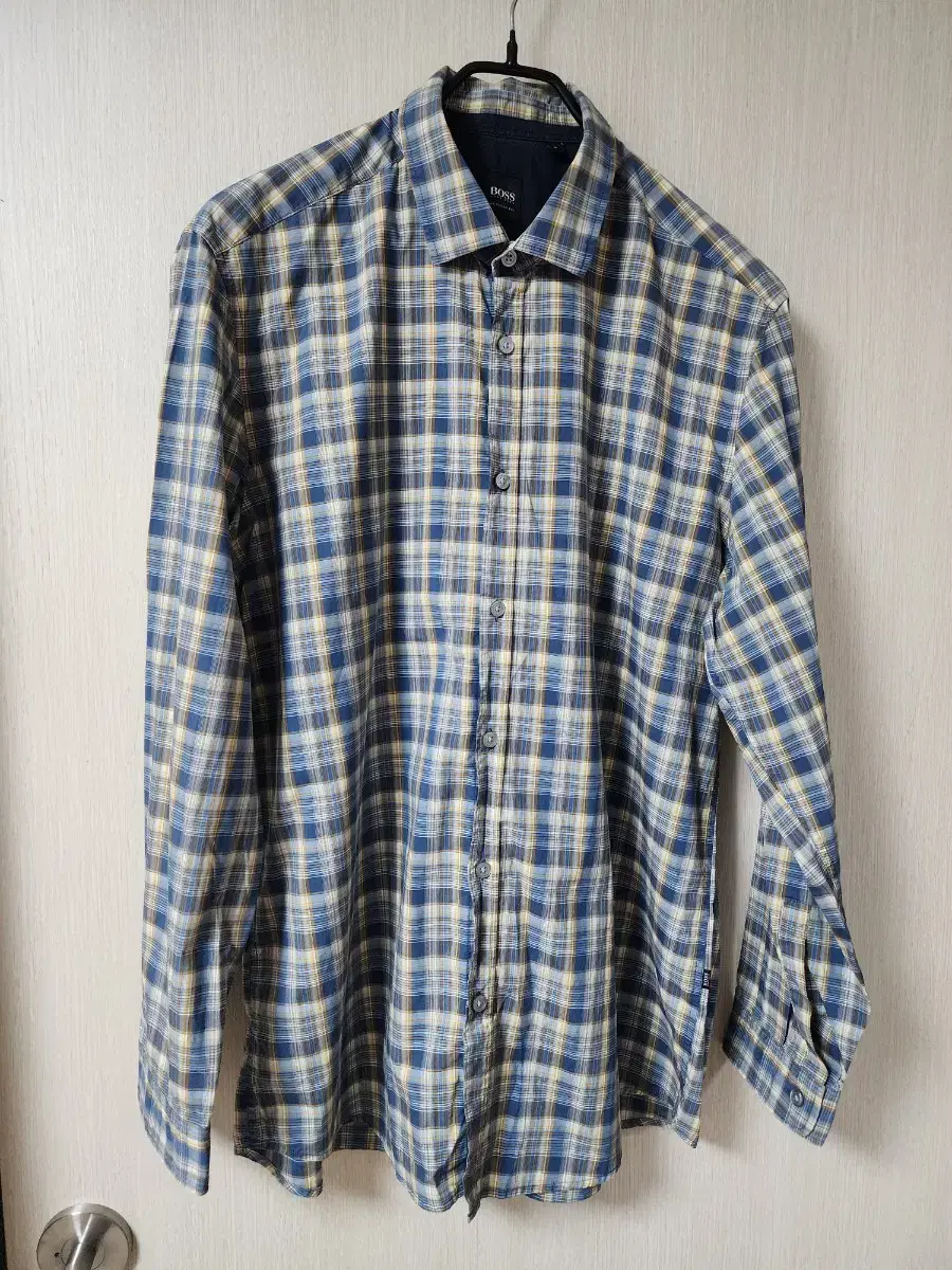 Hugo Boss Checkered Shirt, Large
