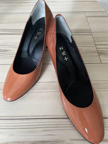 미사용 새상품 오렌지 웨지 힐 펌프스 24cm