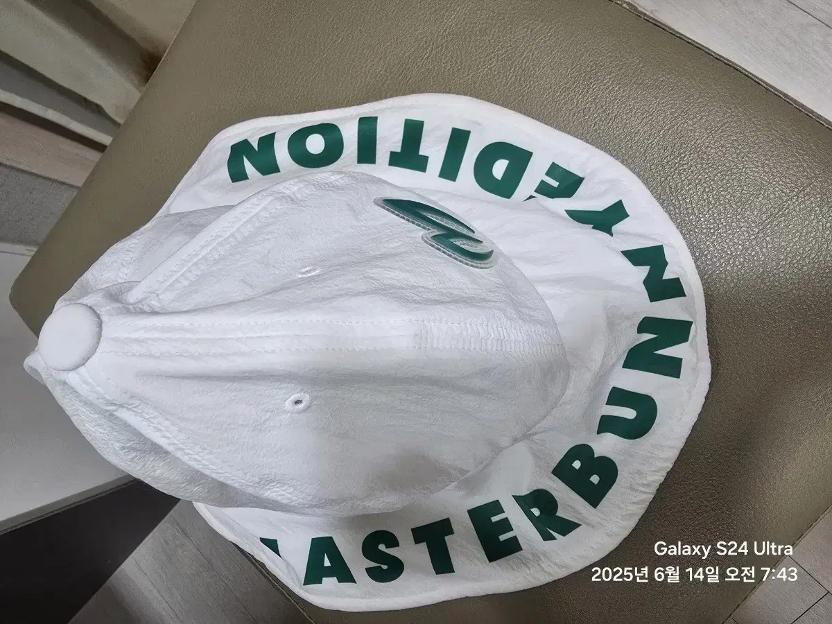 Masterbunnyedition Women's Golf Hat