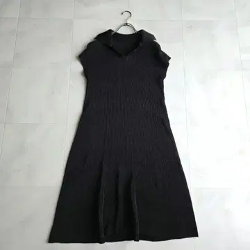 SPECCHIO 스페치오 셔틀 플리츠 카라 원피스 A 라인