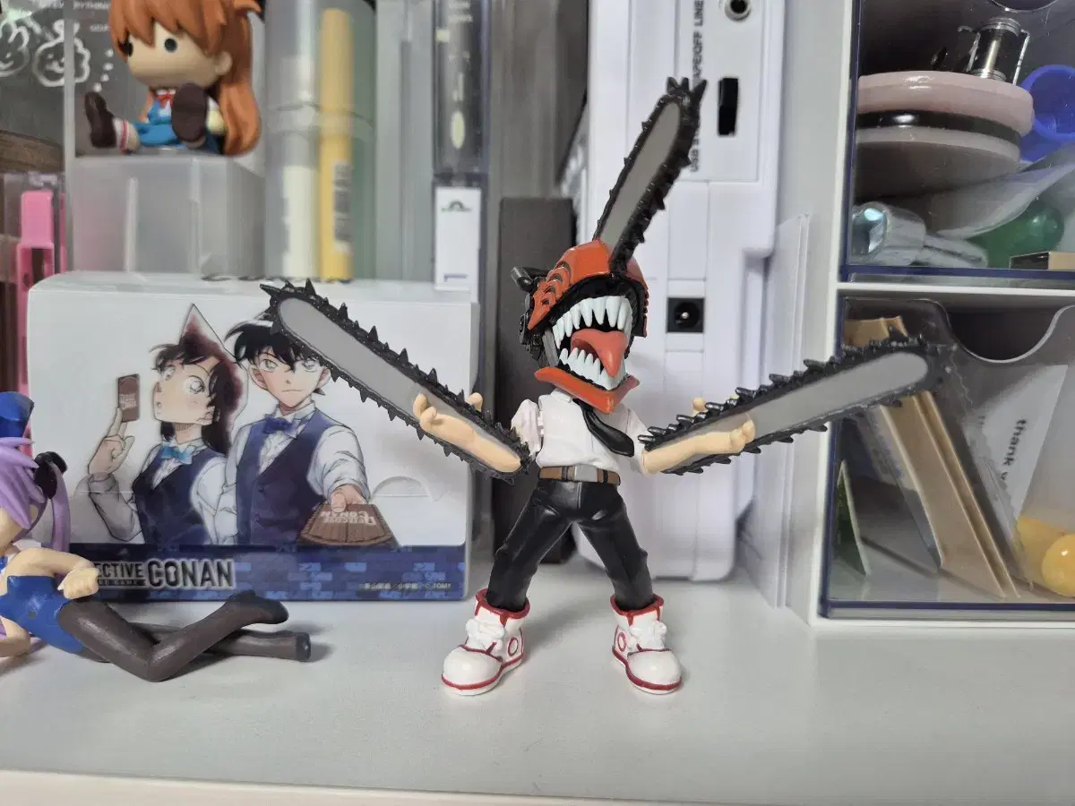 Chainsaw Man Palverse Figure