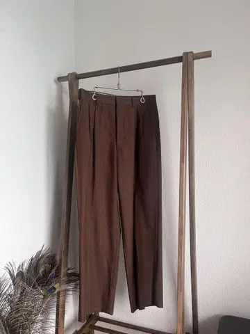 vintage 브라운 울 턱 슬랙스
