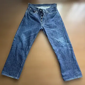슈가케인 1947 W32