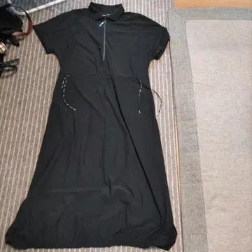 MARCCAIN SPORTS 사이즈? 블랙 원피스 반팔 벌룬 스커트