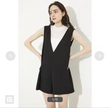 rienda V넥 숏 올인원 리엔다