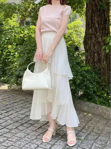 스트레이트 플리츠 티어드 스커트