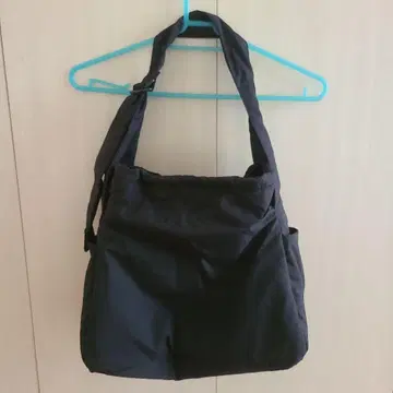 소프트 퍼피 숄더백 블랙 유니클로