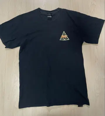 HUF 블랙 스트리트 파이터 콜라보 티셔츠