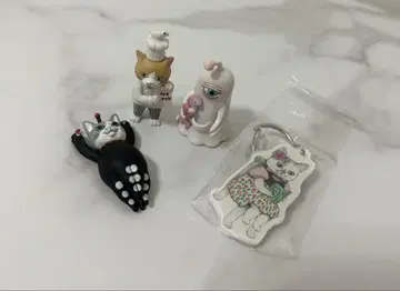 히구치 유코 피규어 세트