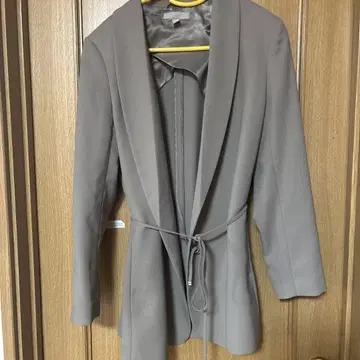 <>H&M 그레이 테일러드 자켓