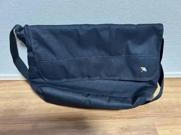 블랙 메신저 백