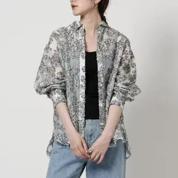 새상품 UNITED ARROWS 페이즐리 컷 자카드 블라우스