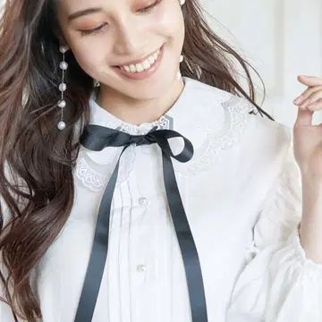 Chesty sister jane 카라 부착 리본 화이트 셔츠 XS