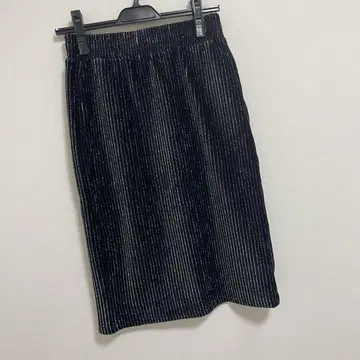센스 오브 플레이스 바이 어반 리서치 라메 컷 콜 내로우 스커트
