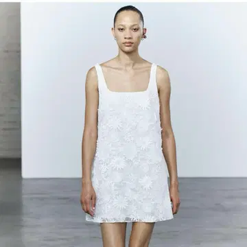 Zara ZW Collection 자수 미니 원피스 화이트