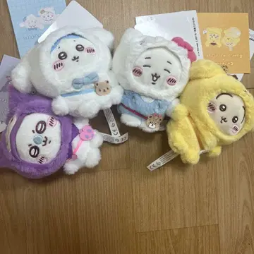 치이카와 산리오 토끼 치이카와 모몽가 하치와레 4종 세트