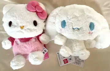 헬로키티&시나모롤 봉제 인형 세트
