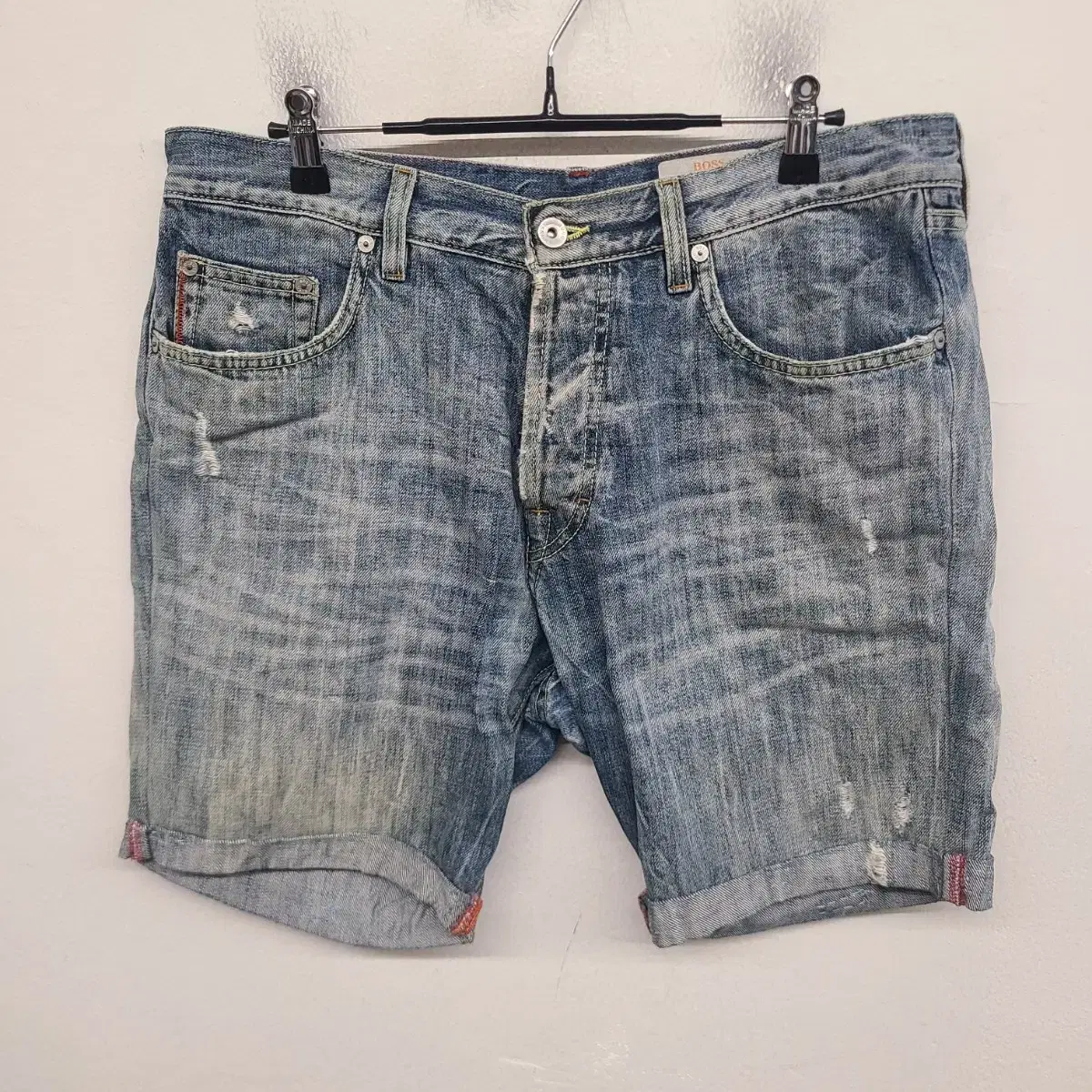 [34 inch] Hugo Boss Washed Denim Shorts