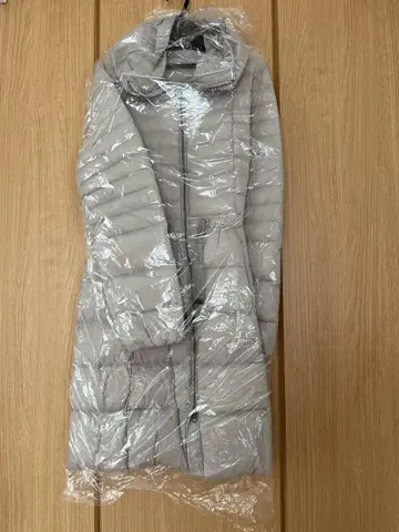 스콧 클럽 다운 자켓
