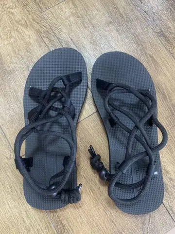 컬럼비아 쿠스코피아 샌들