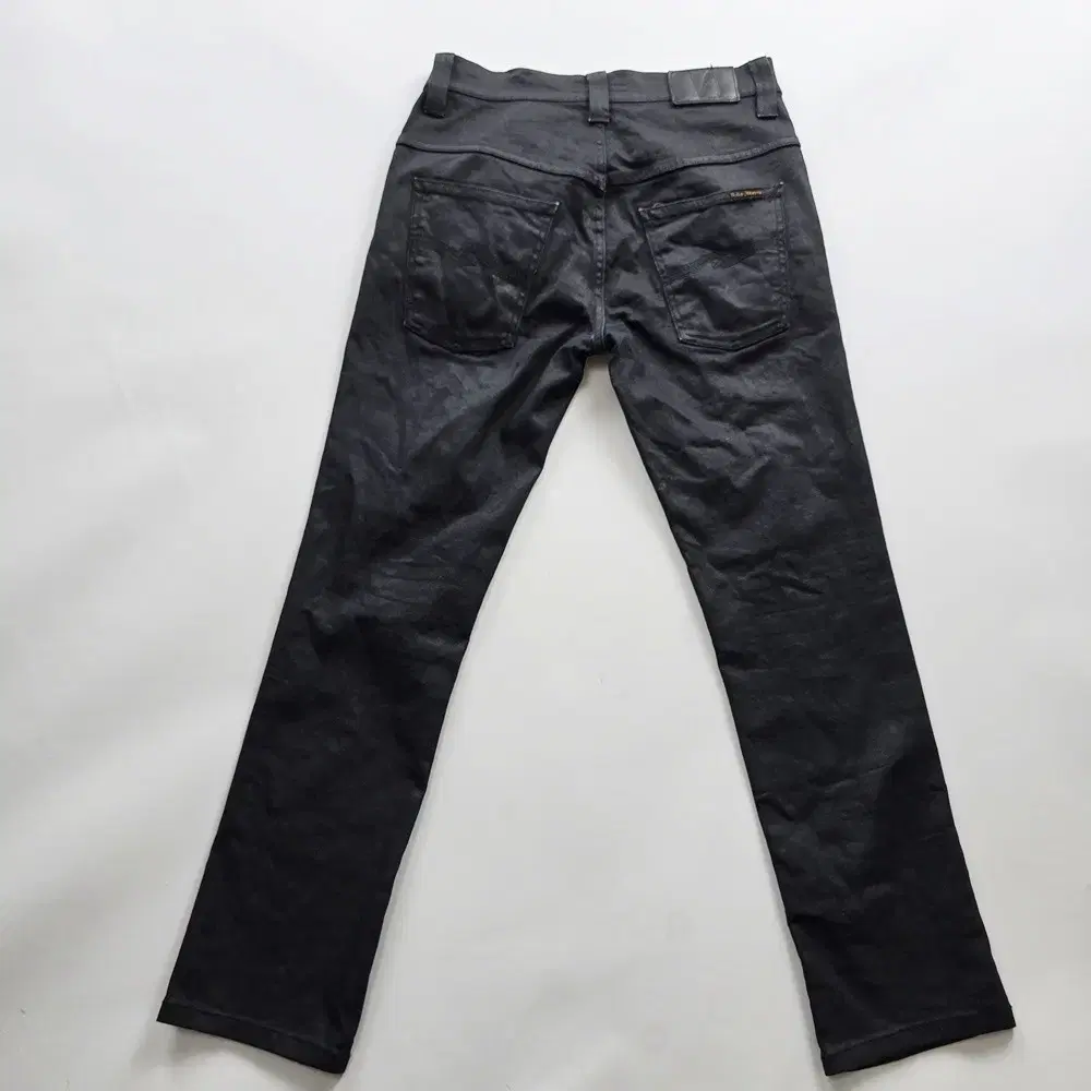 Nudie Jeans Dry Black Coated Thin Finn（Nudie thin finn