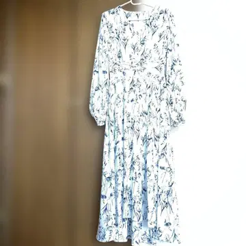 FRAY I.D 꽃무늬 롱 슬리브 원피스
