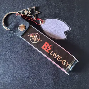 B'z 은 테이프