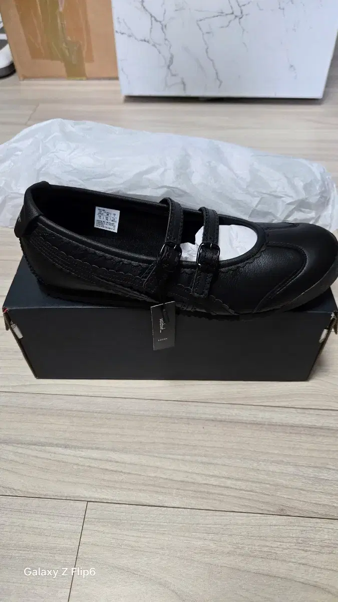 [240] Onitsuka Tiger Mexico 66 TGRS Black