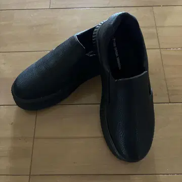통굽 가죽풍 신발