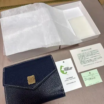에피 네이비 접이식 지갑