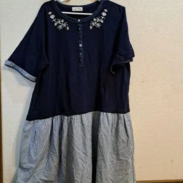 드럭 스토어즈 D.S. CLUB 튜닉