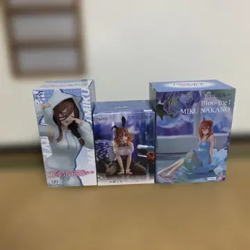 나카노 미쿠 피규어 3종 세트