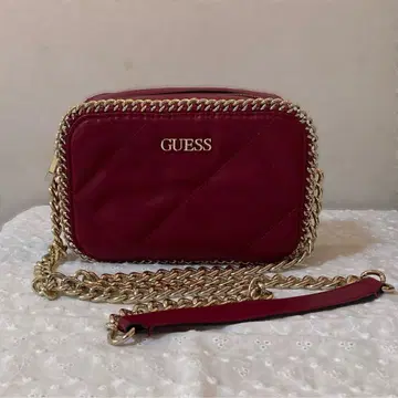 미사용 새상품 GUESS 복조리 세트 퀼팅 체인 숄더백