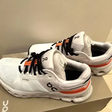 On Cloudrunner2 스니커즈 화이트/오렌지