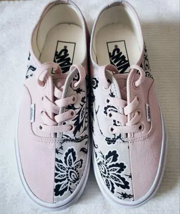 VANS 스니커즈