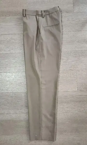 뷰티 앤 유스 유나이티드 애로우즈